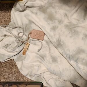 True Craft gray tie dye hoodie